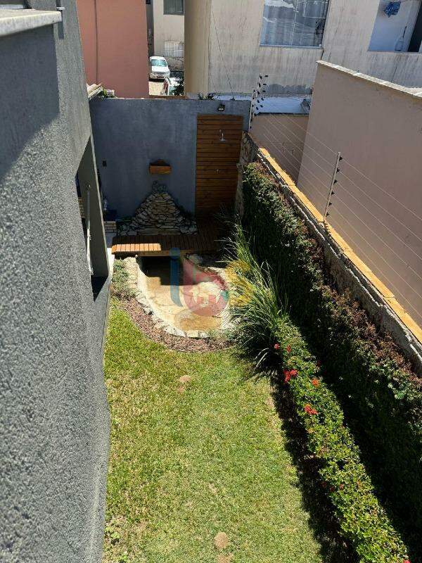 Casa à venda com 1 quarto, 109m² - Foto 4