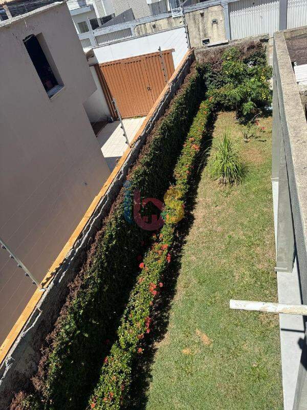Casa à venda com 1 quarto, 109m² - Foto 5