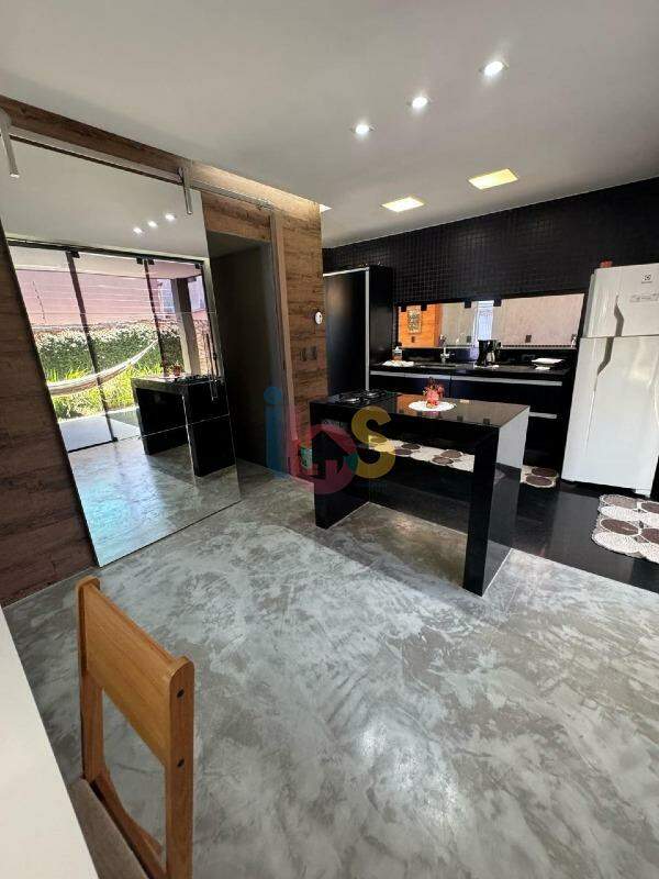 Casa à venda com 1 quarto, 109m² - Foto 11