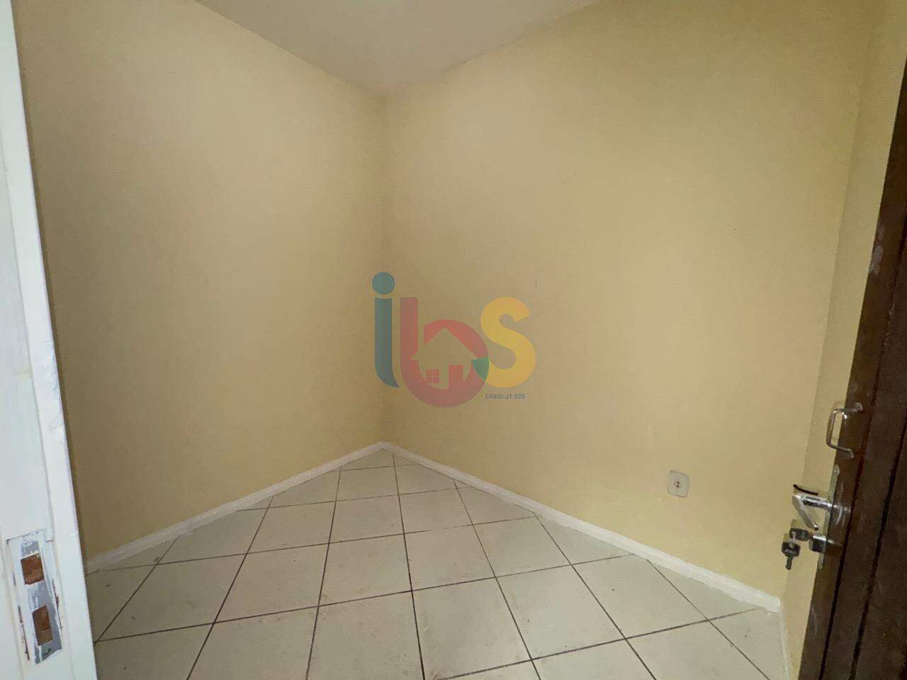 Casa à venda com 3 quartos, 175m² - Foto 14