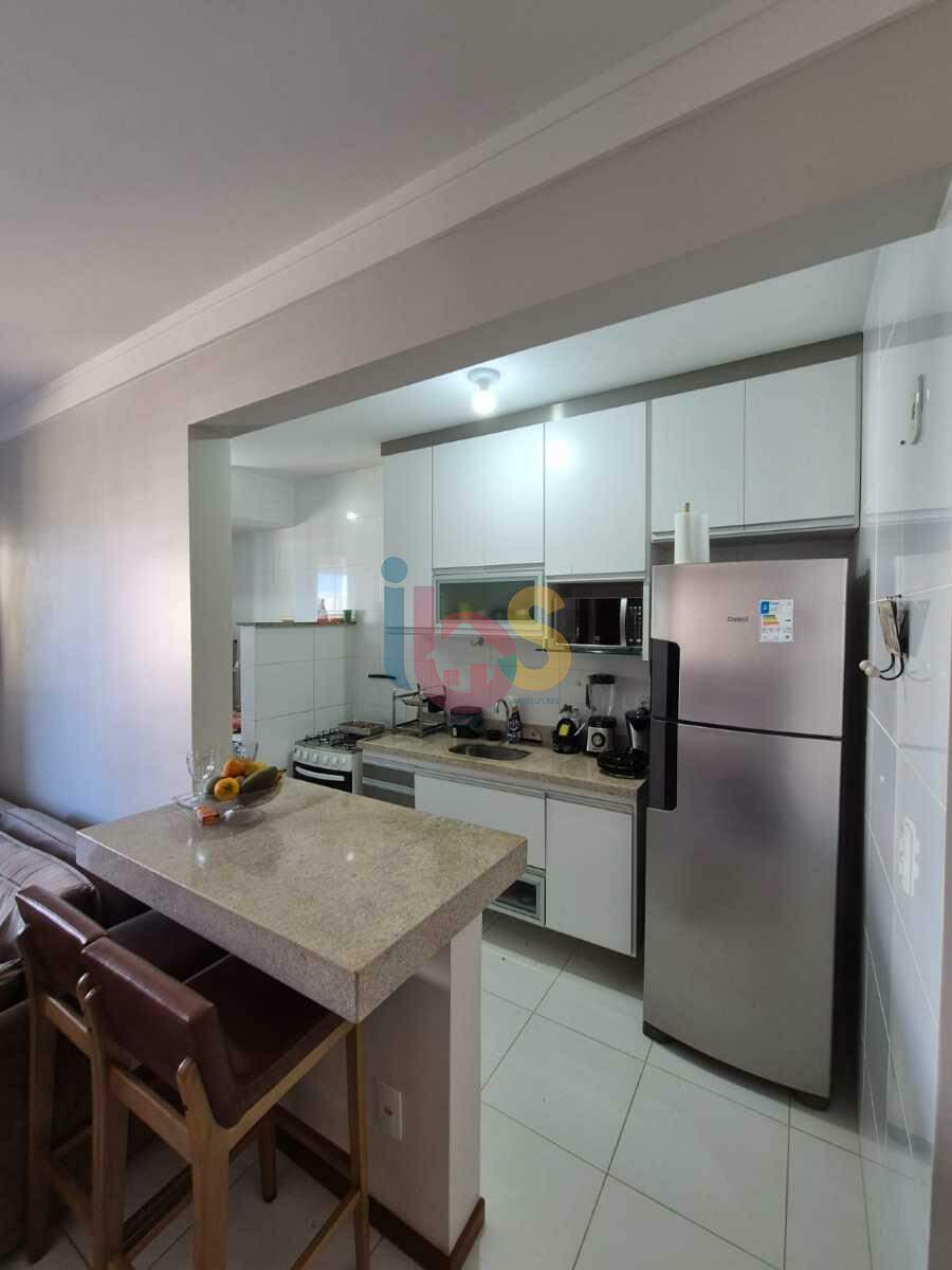 Apartamento à venda com 2 quartos, 63m² - Foto 9