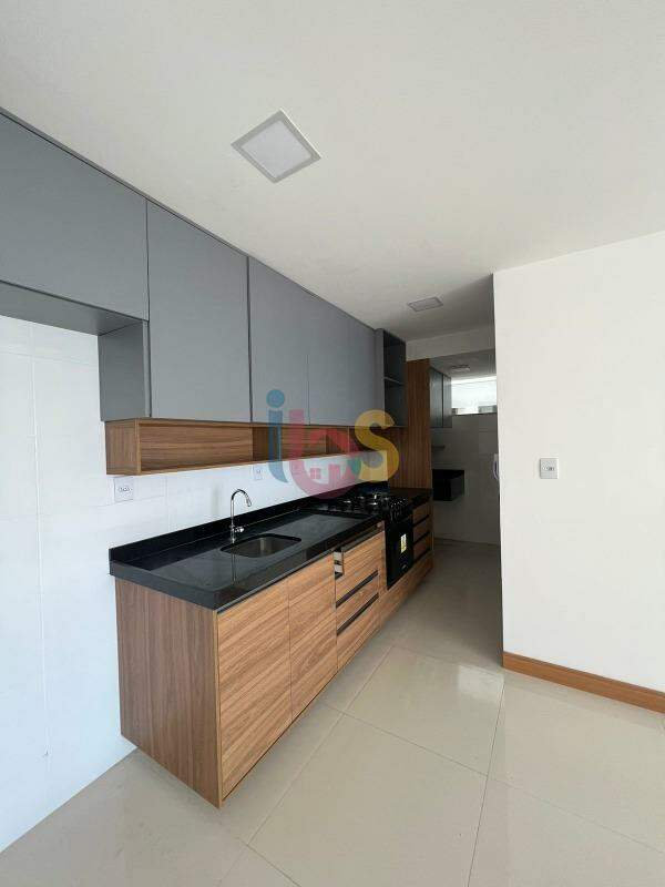 Apartamento para alugar com 2 quartos, 64m² - Foto 16