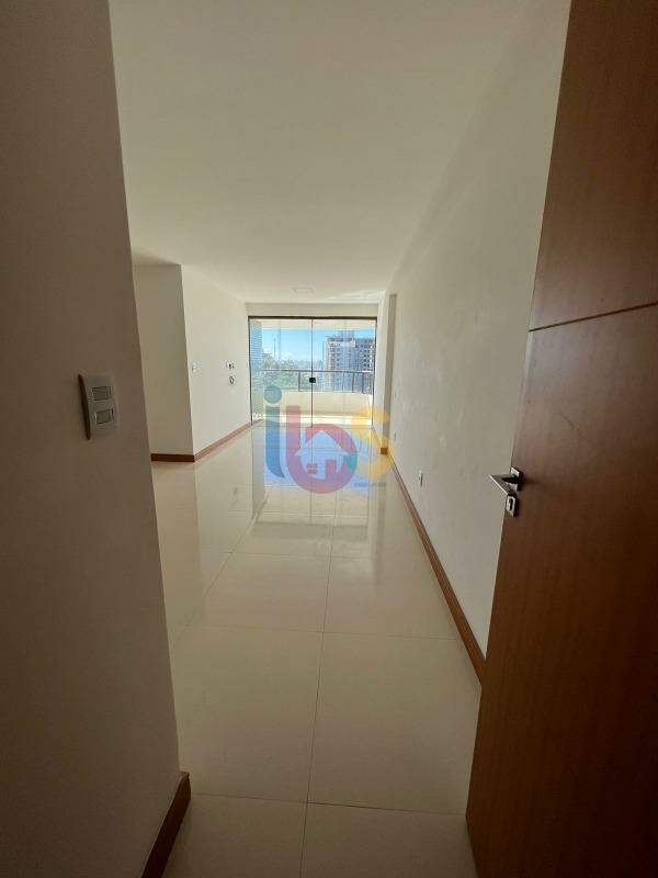 Apartamento para alugar com 2 quartos, 64m² - Foto 12
