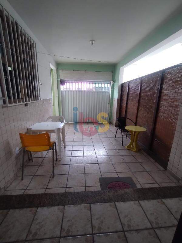 Casa à venda com 3 quartos, 186m² - Foto 12
