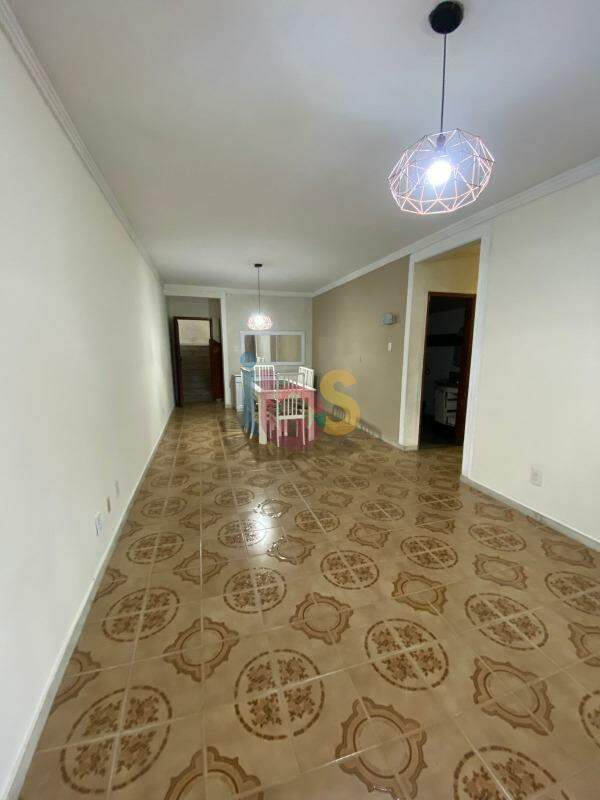 Apartamento para alugar com 2 quartos, 120m² - Foto 1
