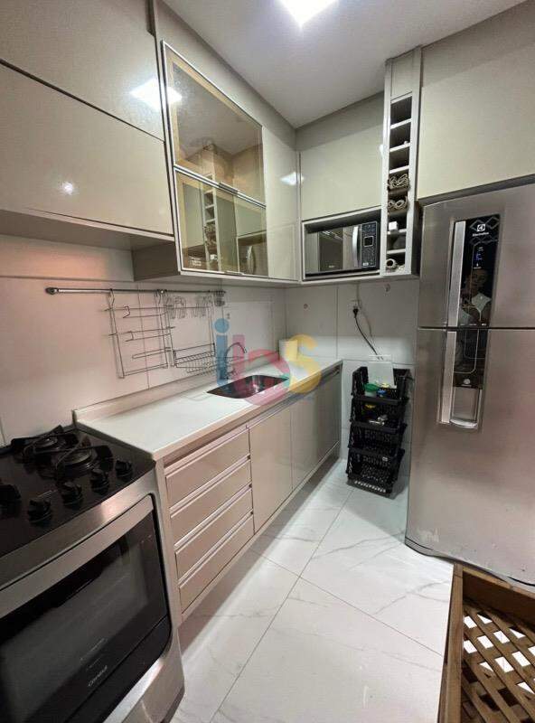 Apartamento para alugar com 3 quartos, 76m² - Foto 10