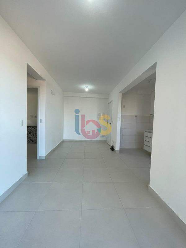 Apartamento para alugar com 1 quarto, 58m² - Foto 13