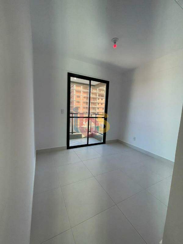 Apartamento para alugar com 1 quarto, 58m² - Foto 10