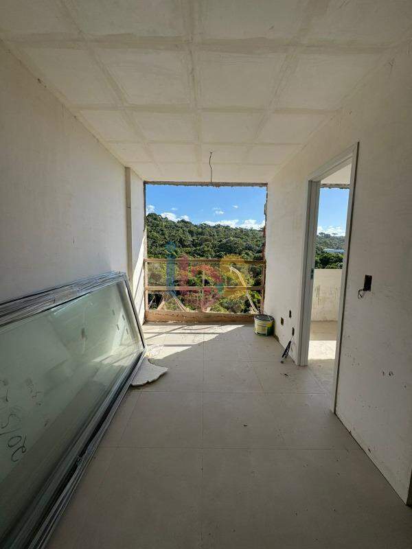 Apartamento à venda com 1 quarto, 31m² - Foto 2