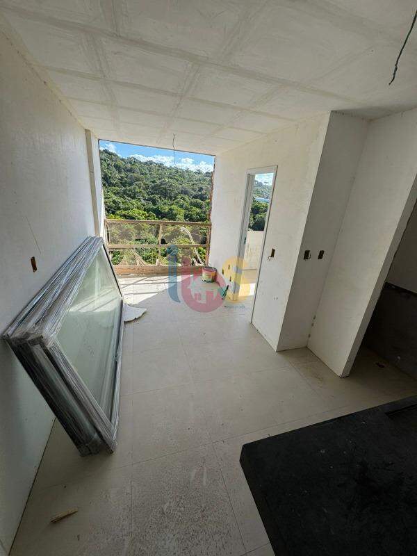 Apartamento à venda com 1 quarto, 31m² - Foto 1