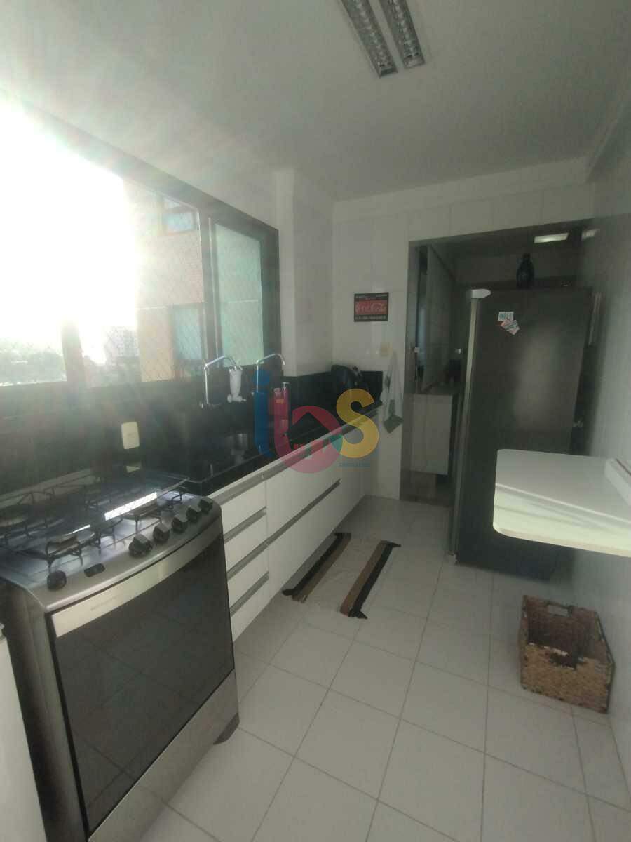 Apartamento à venda com 3 quartos, 130m² - Foto 11