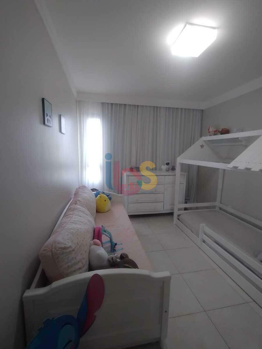 Apartamento à venda com 3 quartos, 130m² - Foto 4