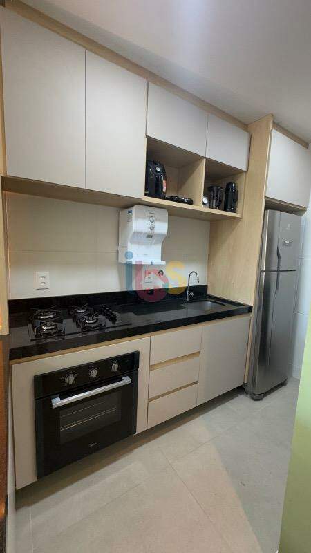 Apartamento à venda com 2 quartos, 84m² - Foto 8
