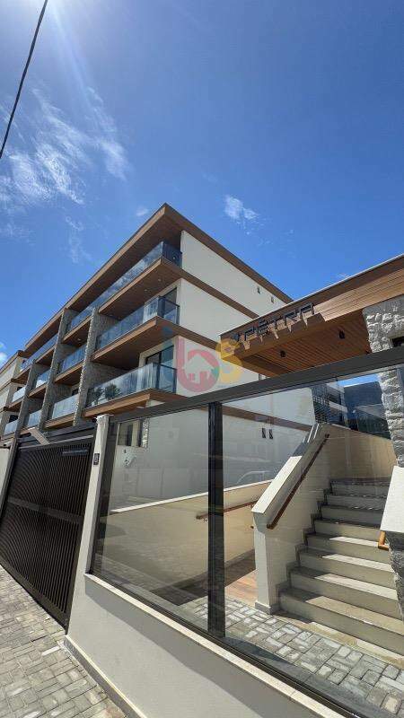 Apartamento à venda com 2 quartos, 84m² - Foto 1