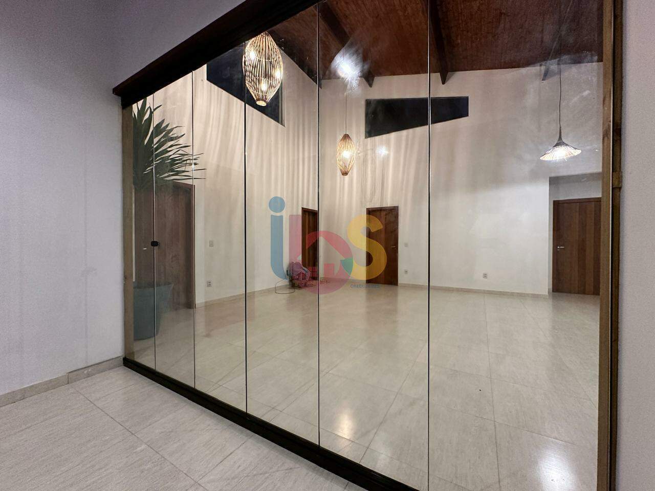 Casa para alugar com 3 quartos, 141m² - Foto 11