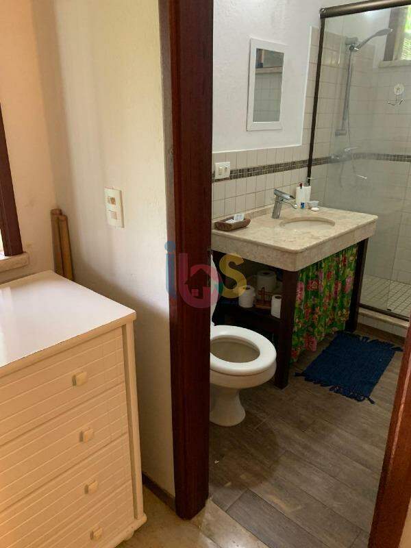 Casa à venda com 1 quarto, 225m² - Foto 11