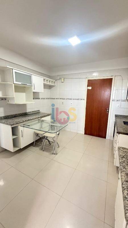 Apartamento, 3 quartos, 136 m² - Foto 2