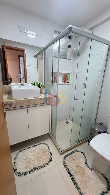Apartamento para alugar com 2 quartos, 77m² - Foto 14