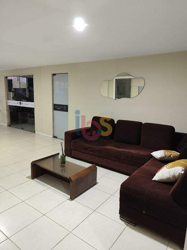 Casa à venda com 4 quartos, 139m² - Foto 3