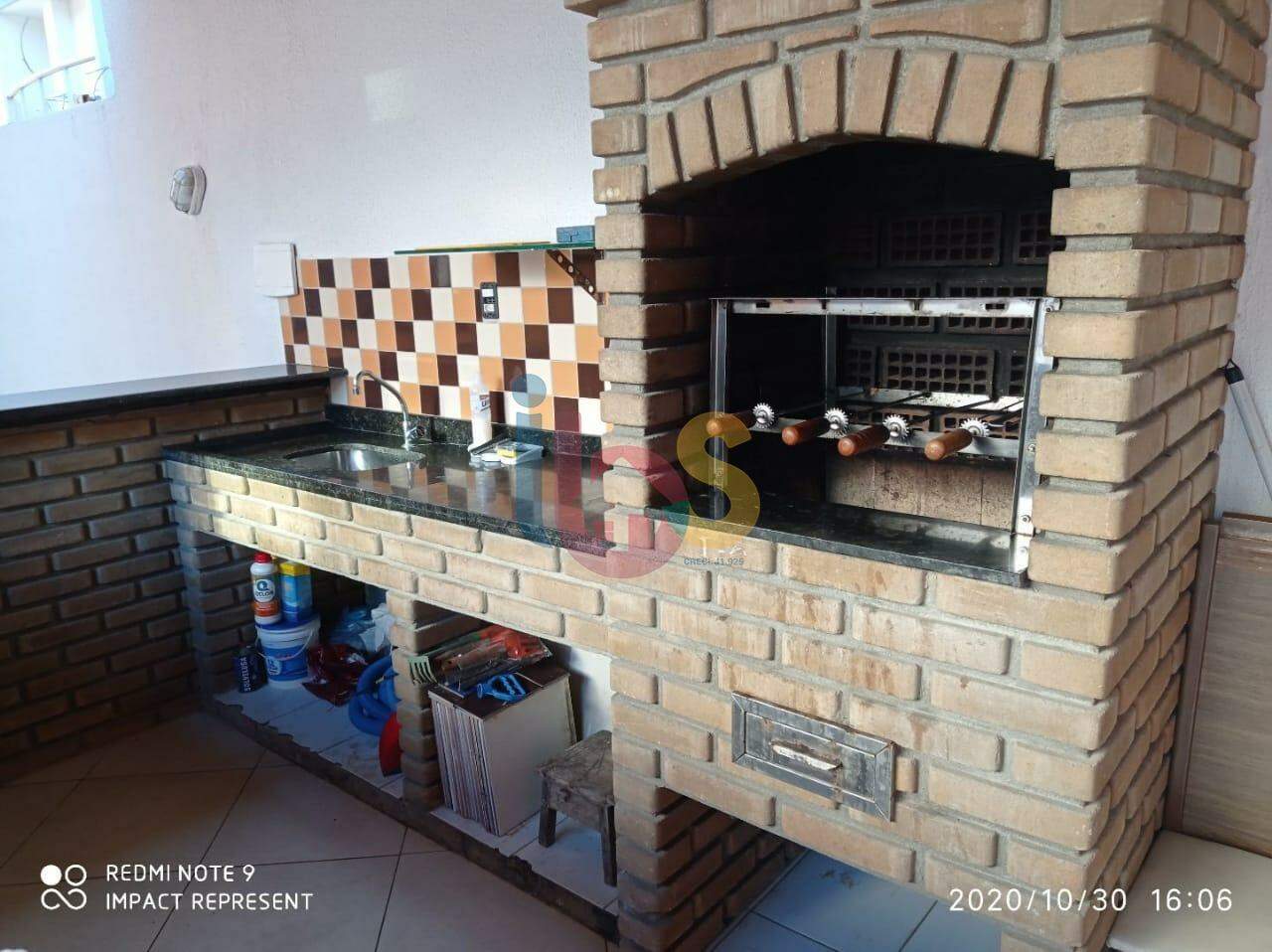 Casa para alugar com 5 quartos, 378m² - Foto 5