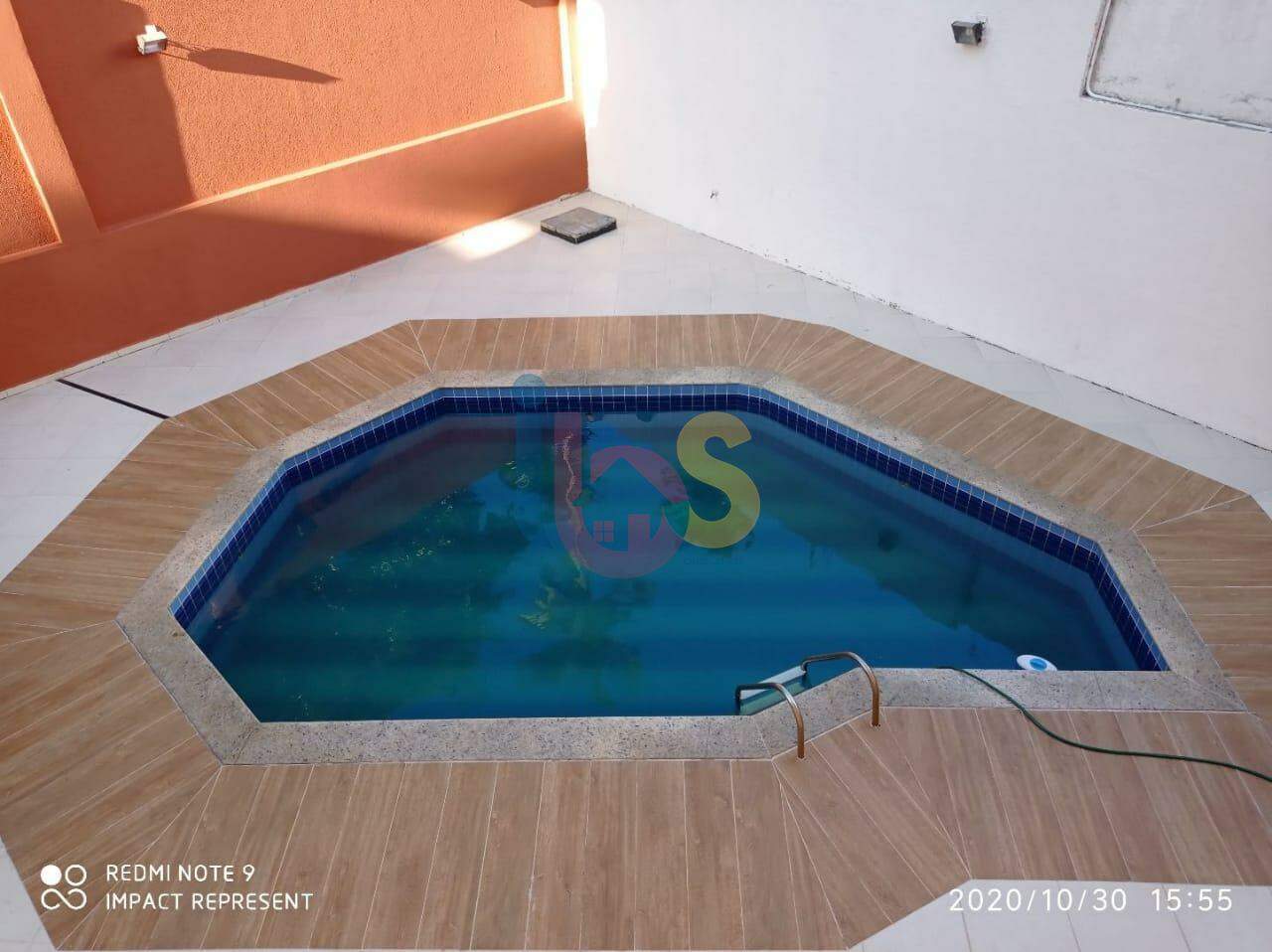 Casa para alugar com 5 quartos, 378m² - Foto 4