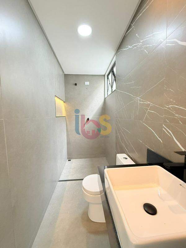 Casa à venda com 4 quartos, 174000m² - Foto 6