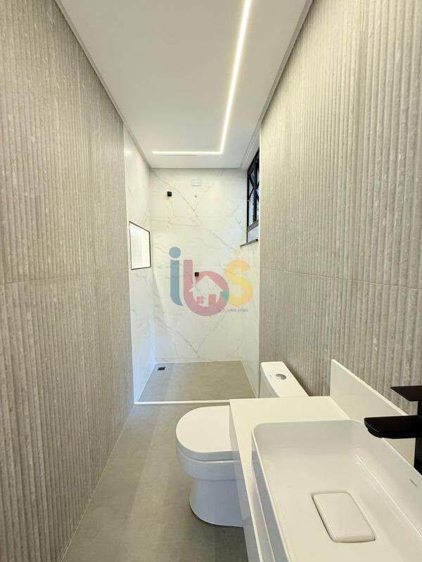 Casa à venda com 4 quartos, 174000m² - Foto 15
