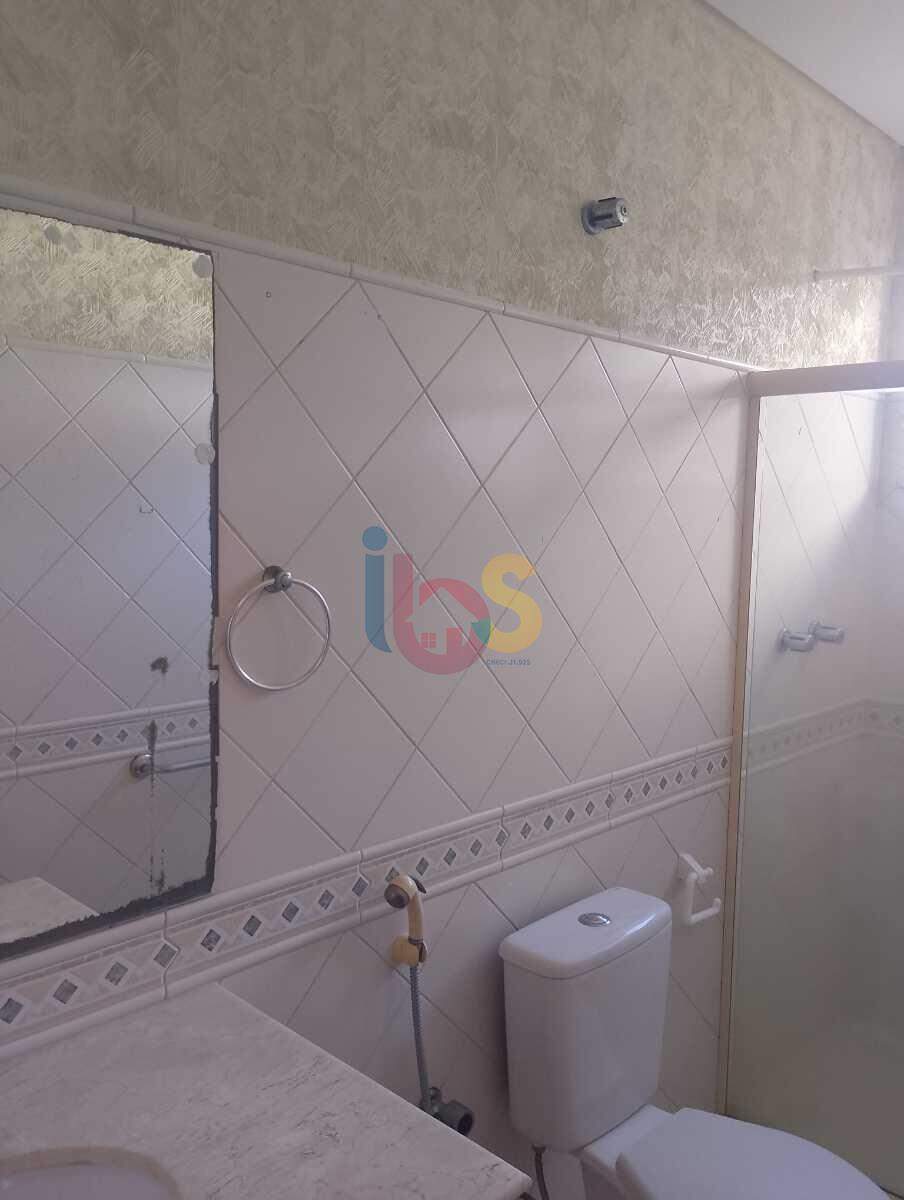 Casa à venda com 4 quartos, 325m² - Foto 15