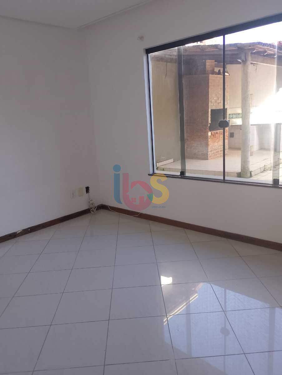 Casa à venda com 4 quartos, 325m² - Foto 4