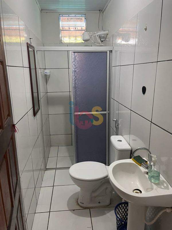 Casa à venda com 2 quartos, 200m² - Foto 9
