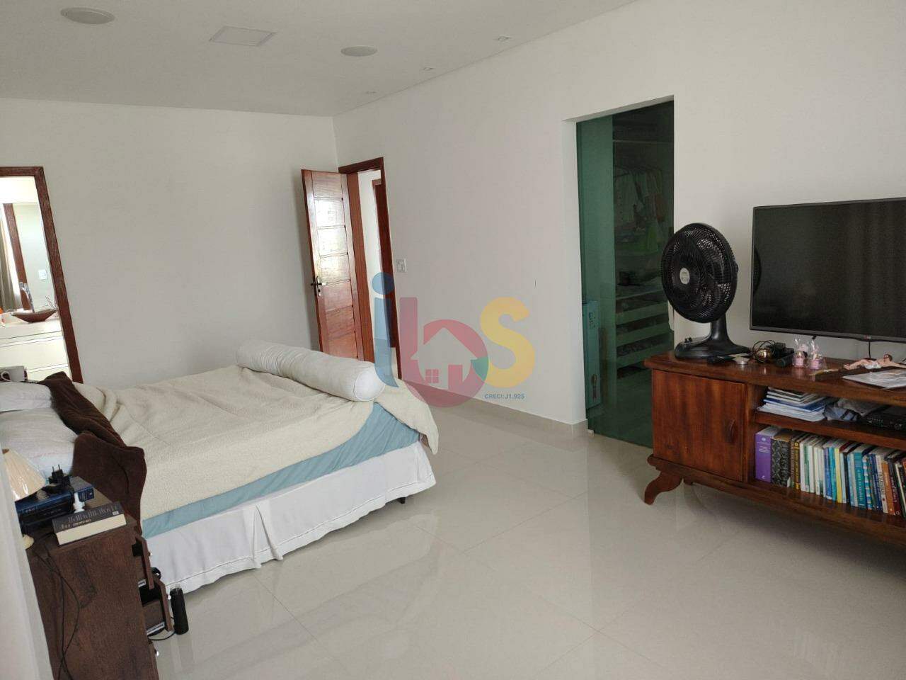 Casa à venda com 4 quartos, 260m² - Foto 12