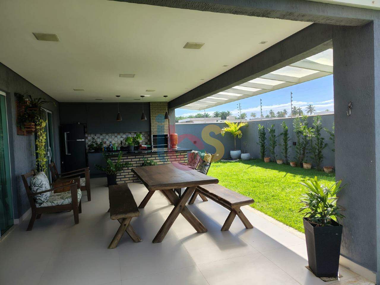 Casa à venda com 4 quartos, 260m² - Foto 8