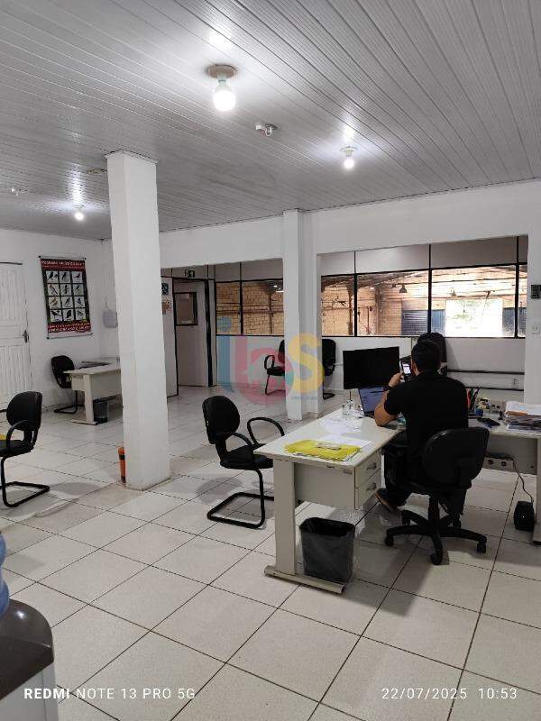 Depósito-Galpão-Armazém para alugar, 700m² - Foto 3