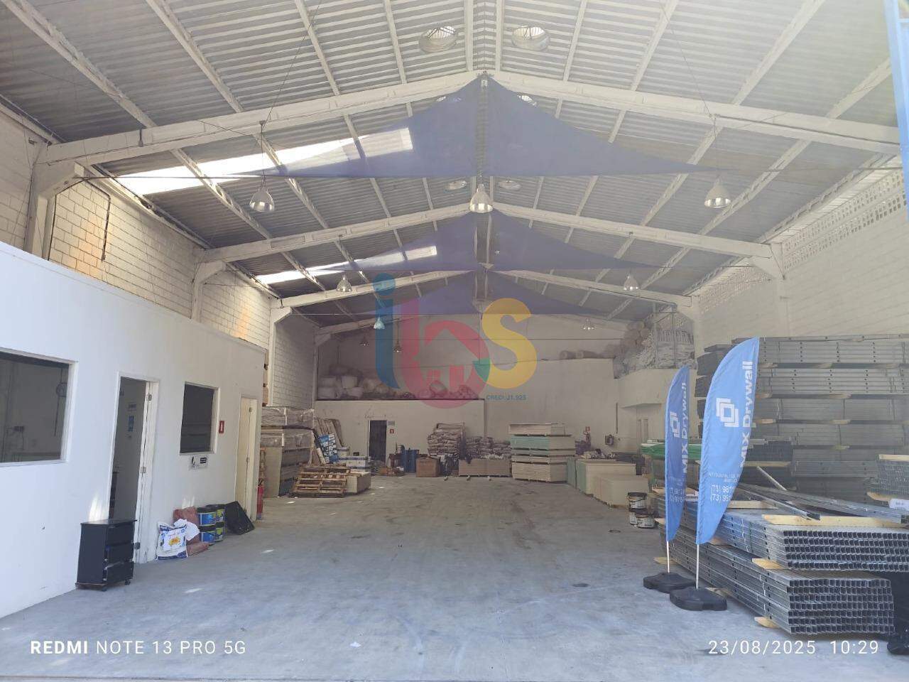Depósito-Galpão, 524 m² - Foto 1