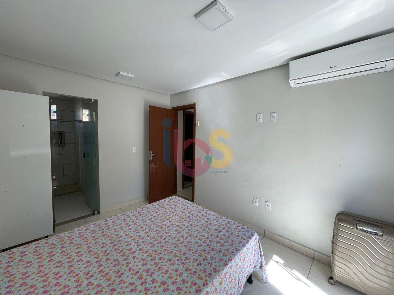 Apartamento para alugar com 2 quartos, 71m² - Foto 13