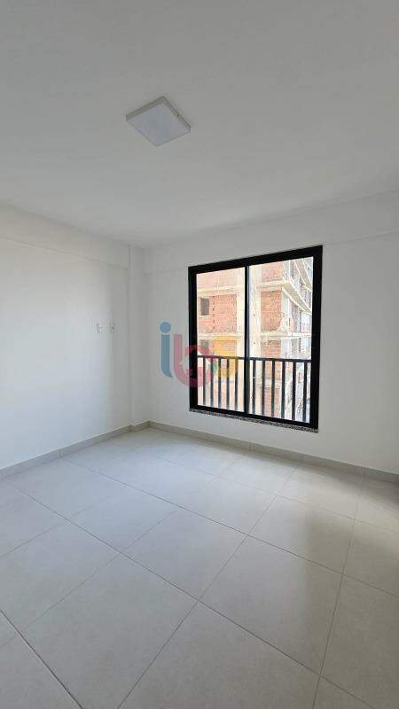 Apartamento para alugar com 1 quarto, 92m² - Foto 9
