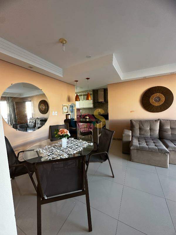 Apartamento para alugar com 2 quartos, 68m² - Foto 4