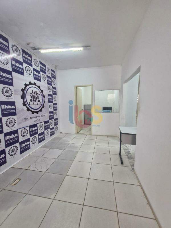 Loja-Salão para alugar, 180m² - Foto 2