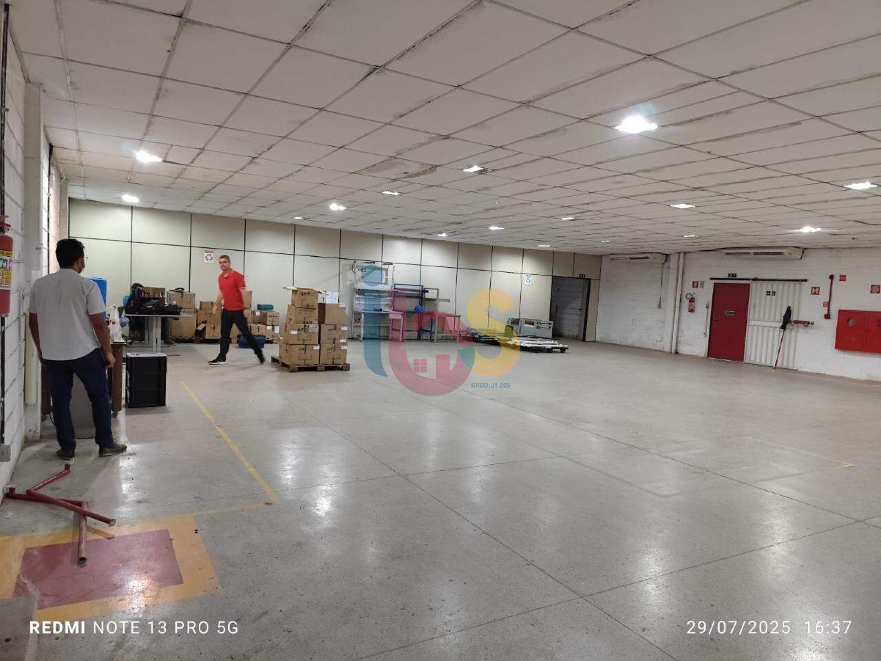 Depósito-Galpão-Armazém para alugar, 750m² - Foto 8