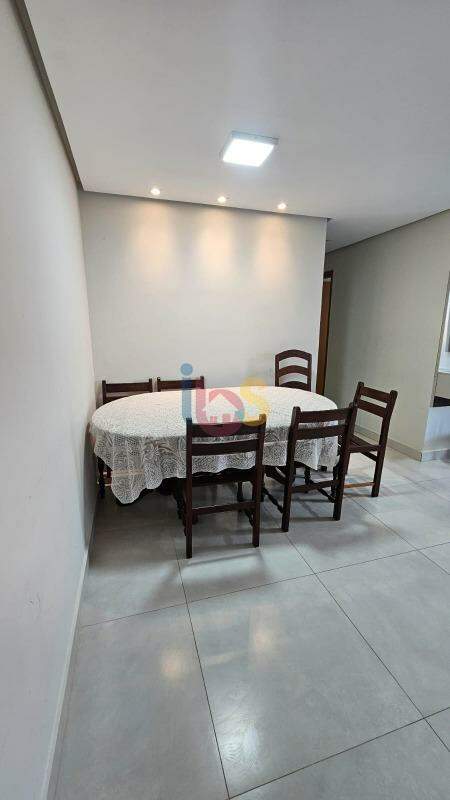Apartamento para alugar com 2 quartos, 77m² - Foto 4