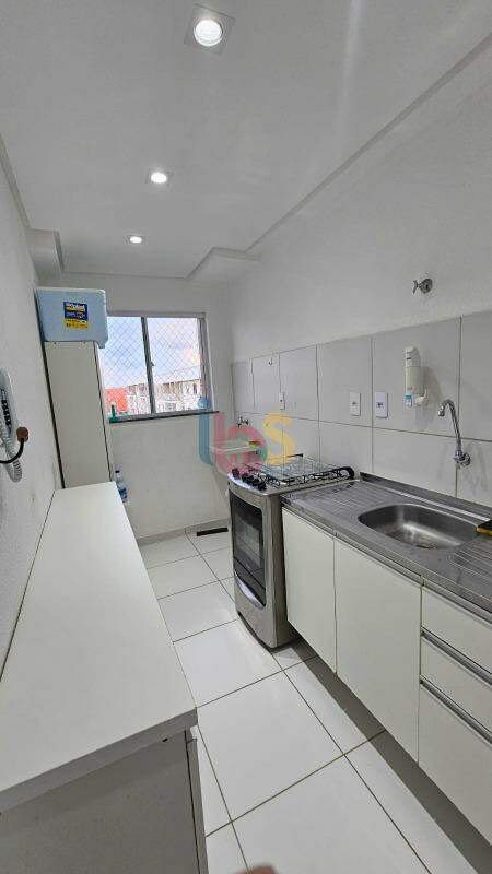 Apartamento para alugar com 2 quartos, 77m² - Foto 5