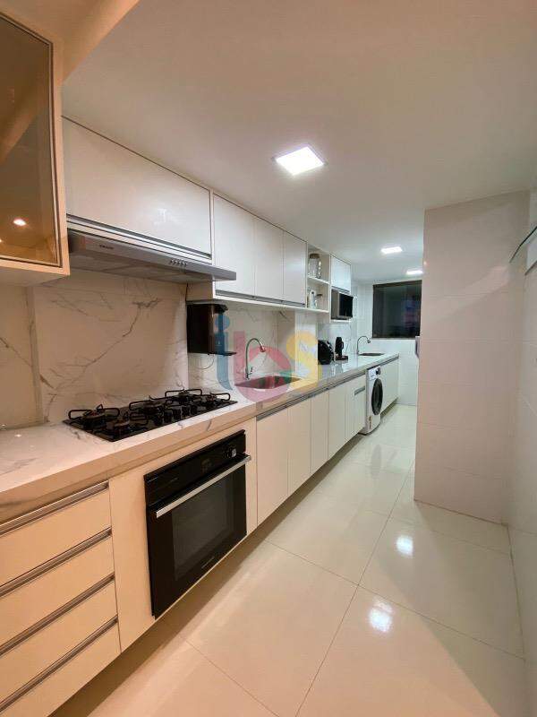 Apartamento à venda com 3 quartos, 93m² - Foto 3