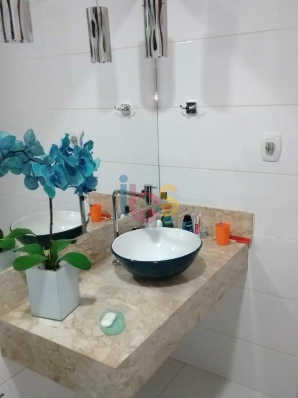 Casa, 4 quartos, 240 m² - Foto 8