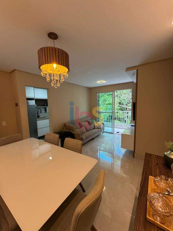 Apartamento à venda com 2 quartos, 80m² - Foto 5