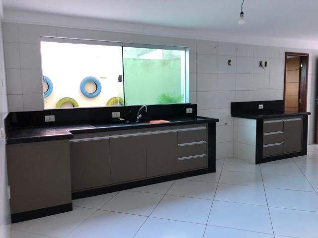 Casa à venda com 6 quartos, 450m² - Foto 20