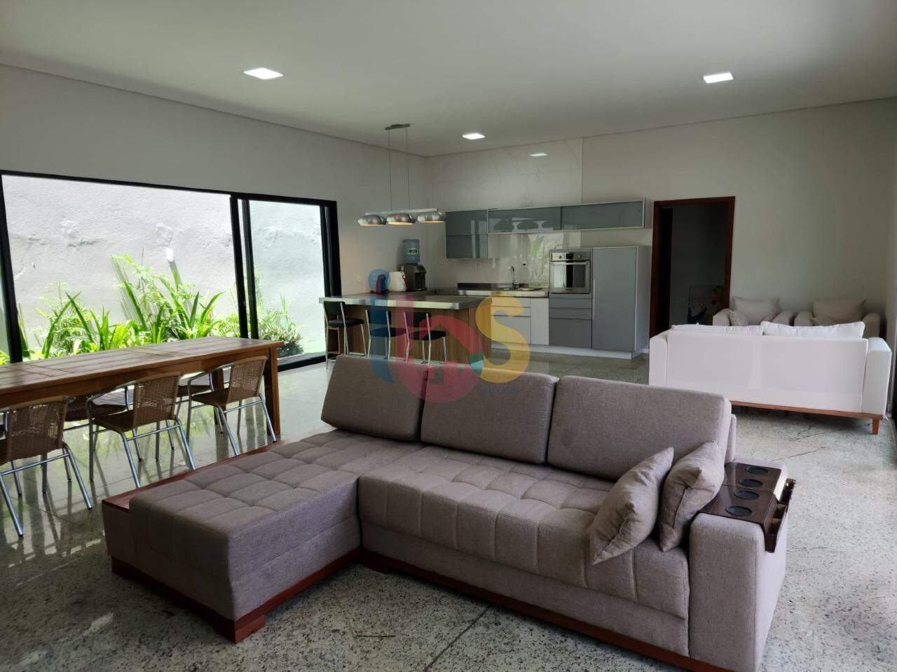 Casa, 3 quartos, 200 m² - Foto 3