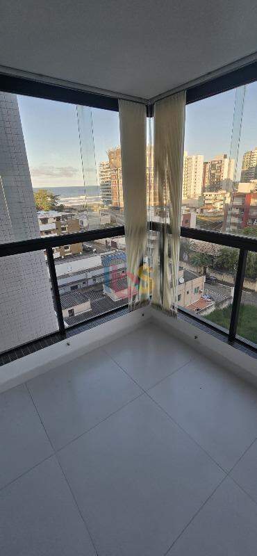 Apartamento à venda com 2 quartos, 77m² - Foto 2