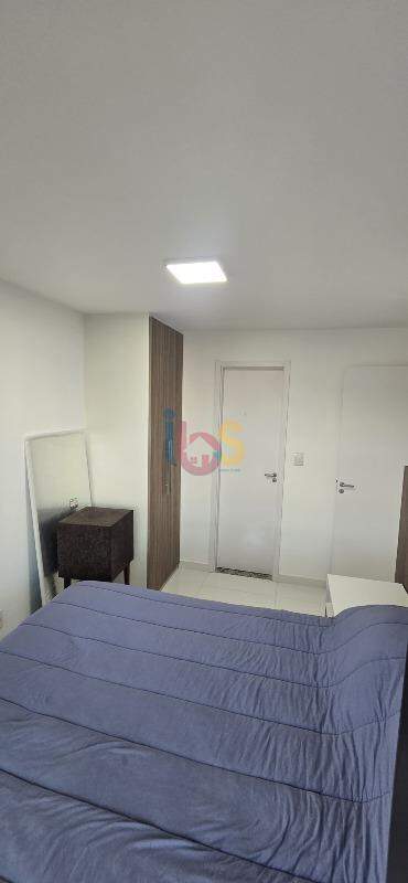 Apartamento à venda com 2 quartos, 77m² - Foto 10