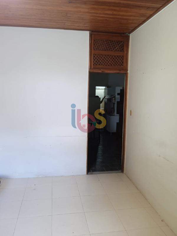 Casa à venda com 2 quartos, 110m² - Foto 3