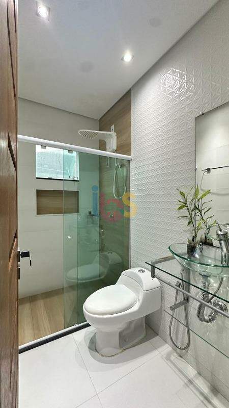 Casa à venda com 3 quartos, 200m² - Foto 16